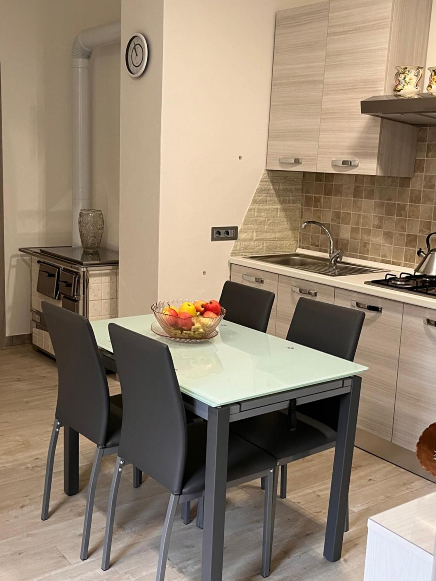 דירות ריבה דל גארדה Casa Mario מראה חיצוני תמונה